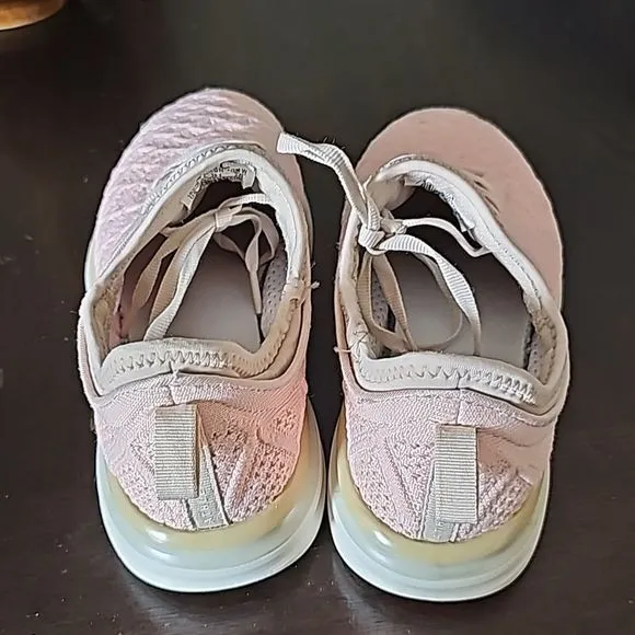 - APL women’s propulsion labs tennis shoes 8
