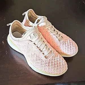 - APL women’s propulsion labs tennis shoes 8
