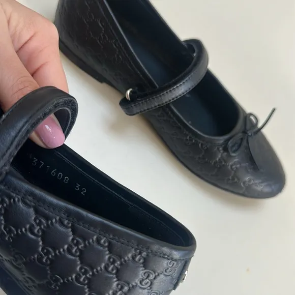 🔥 GUCCI Girls Guccisima Mary Jane SIZE 32 / girls size 1