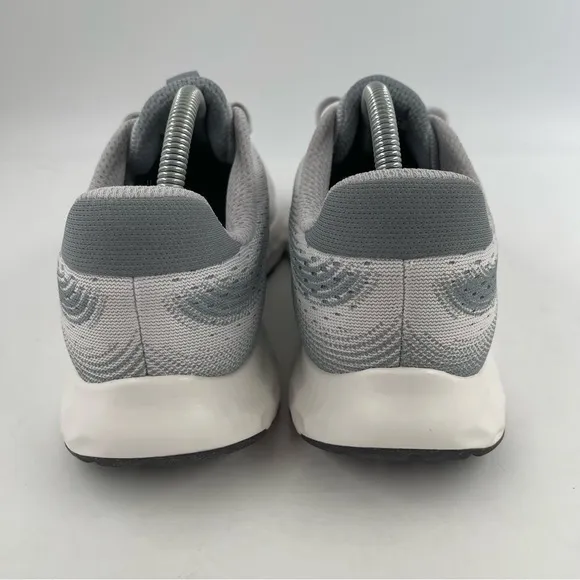 🥾 New Balance Women’s-Unisex 520 V8 Lite Grey Lace-Up Running Shoes - Size 11.5