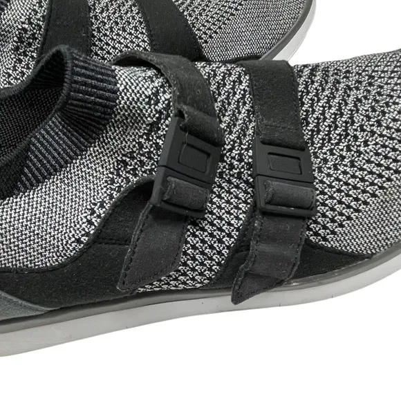 🌀 Nike Air Sockracer Flyknit Mens Running Training Shoes Grey/Black Sz 11.5