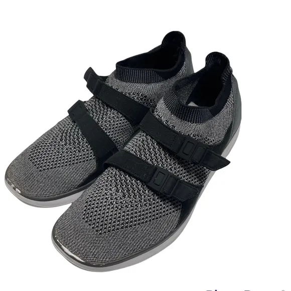 🌀 Nike Air Sockracer Flyknit Mens Running Training Shoes Grey/Black Sz 11.5