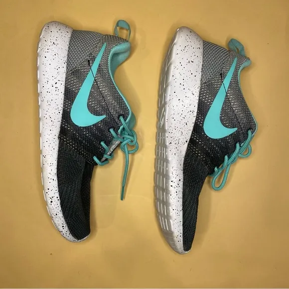 🛍️ Nike Black Grey Gradient Mint Splatter Heel Roshe One Sneakers Shoes Size 6