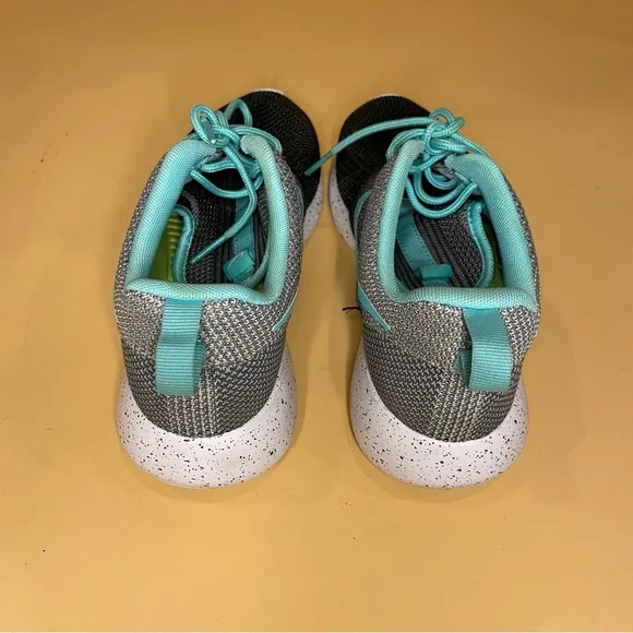 🛍️ Nike Black Grey Gradient Mint Splatter Heel Roshe One Sneakers Shoes Size 6