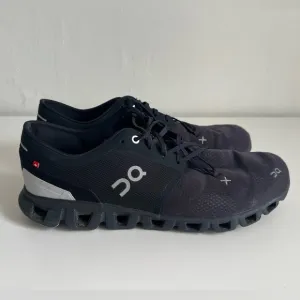12.5 On Cloud Men's Cloud X 3 running athletic tennis shoe black