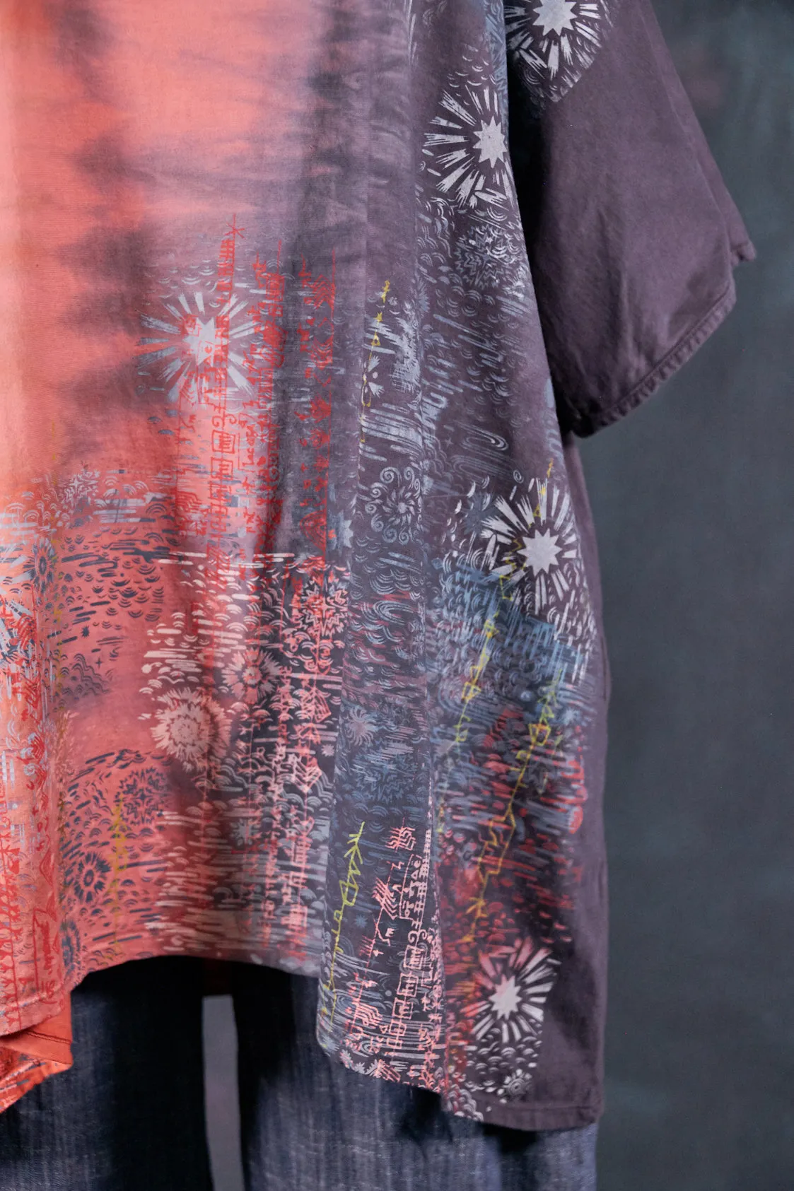 1255HD Art Tunic Flame to Smoke-Mountain Sea Dream