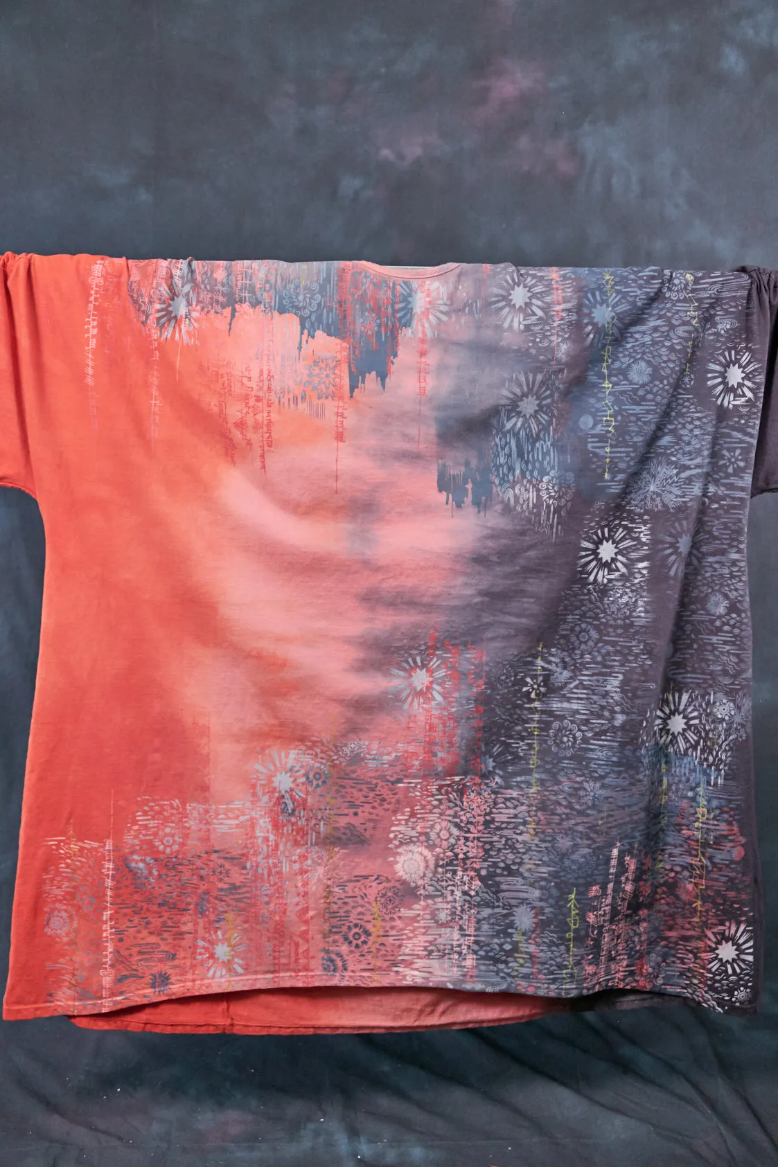 1255HD Art Tunic Flame to Smoke-Mountain Sea Dream
