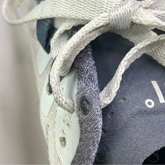 361 degrees Strata 3 sneakers running shoes light grey 7.5