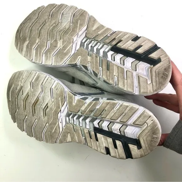 361 degrees Strata 3 sneakers running shoes light grey 7.5