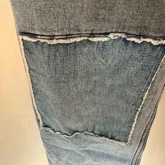 ABERCROMBIE Curve Love Ultra High Rise Ankle Straight Jeans