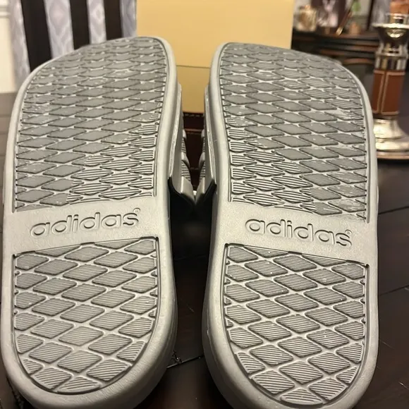 Adidas Adilette Comfort Slides Sandals Shoes new S80977 grey Mens Size 12