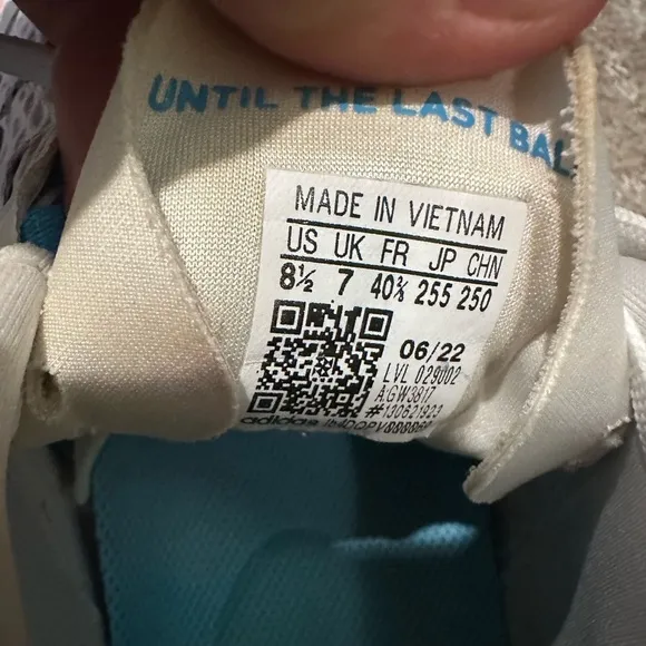 Adidas Barricade Tennis Shoes