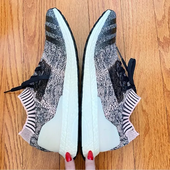ADIDAS black pink carbon white knit no tongue ULTRABOOST UNCAGED SNEAKERS