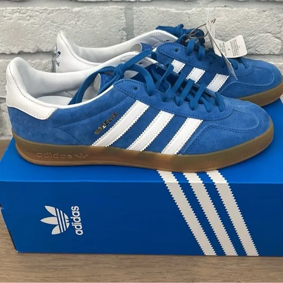 💙💙ADIDAS BLUE BIRD GAZELLE- Size MNWT8.5 / W9.5 💙💙