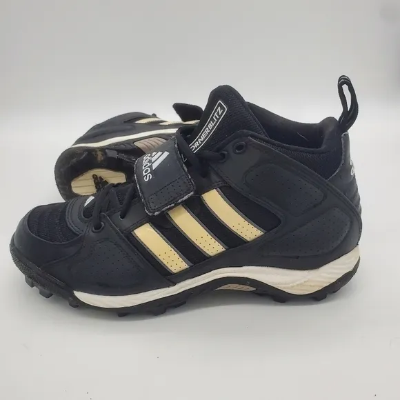 Adidas Corner Blitz 3/4 Men Size 9 Football Cleat Shoes