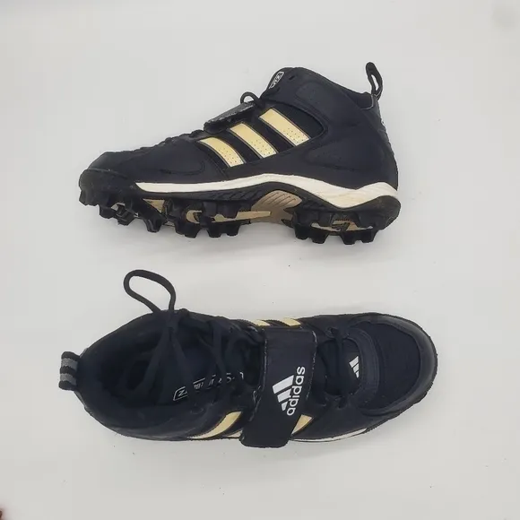Adidas Corner Blitz 3/4 Men Size 9 Football Cleat Shoes