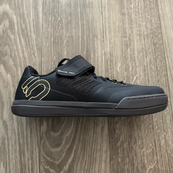 Adidas Five Ten Men Hellcat Pro Black Synthetic &amp; Mesh Mountain Bike Shoes Sz 11