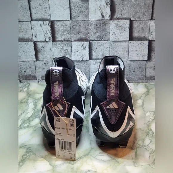 Adidas Freak Ultra Inline Black White Football Cleats  Size 12.5