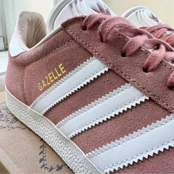 Adidas Gazelle Sneakers Shoes Women's Suede Pink White Gold