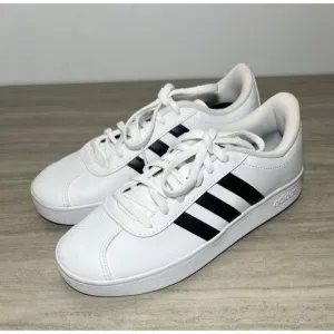 adidas Grand Court Tennis Shoes in Cloud White / Core Black, Kids Size 3.5