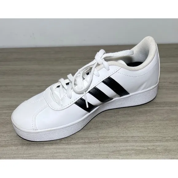adidas Grand Court Tennis Shoes in Cloud White / Core Black, Kids Size 3.5