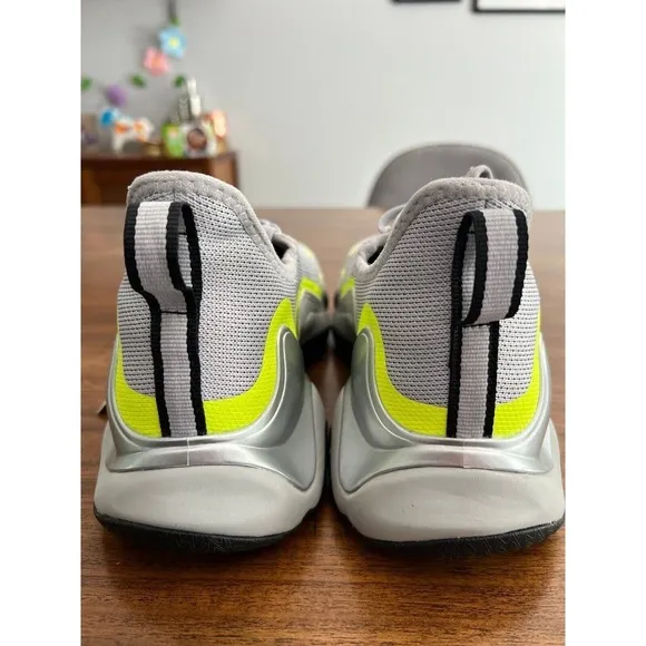 Adidas Mahomes Grey Yellow Impact FLX Turf Football Shoes GY0481 Men's Size 9.5