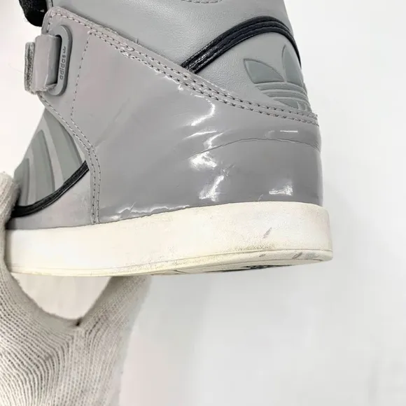 Adidas Men Sneakers V22805 Basketball Gray Leather High Top Sz 6.5