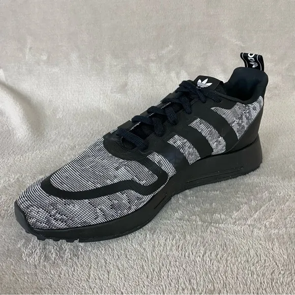 Adidas Multix Mens Running Training Shoes Sneakers Size 12 Black White NEW