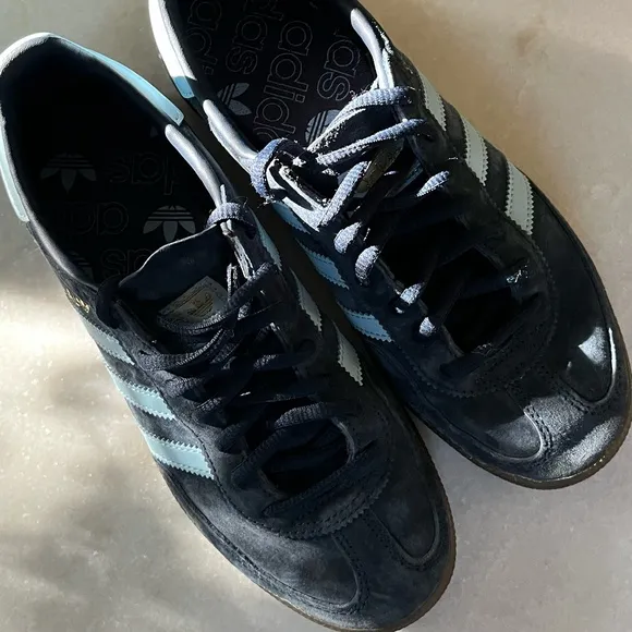 ADIDAS Originals Handball Spezial Sneakers in Navy | Size US MEN 6 / US WOMEN 7