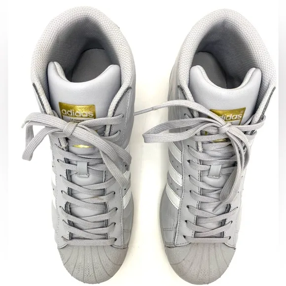 Adidas Originals Men's Grey/White Pro Model Mid J Basketball Shoes