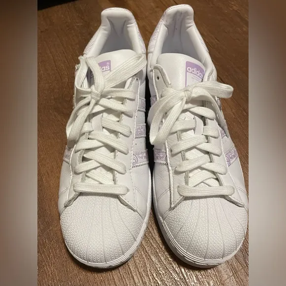 Adidas Originals Superstar Series Paisley White Purple Glow shoe sneaker sz 8.5