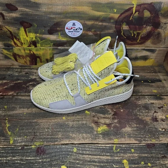Adidas Pharrell Williams Tennis Shoes BB9543‎ HU Yellow Sz 9 New