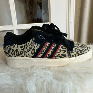 Adidas Rivalry Low Leopard Print W Size 7.5