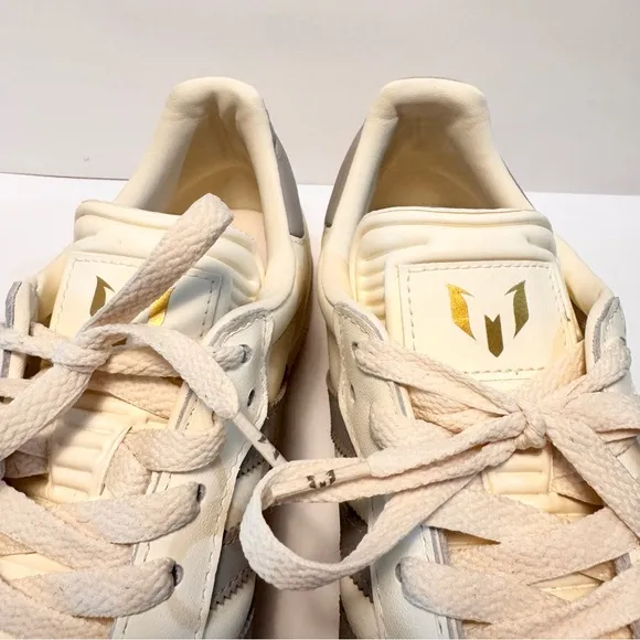 Adidas SAMBA MESSI INDOOR SOCCER SHOES