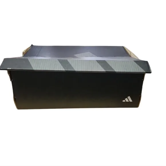 Adidas SAMBA Messi J Shoes Black/Gold LIMITED EDITION Youth Size 6 NWBT