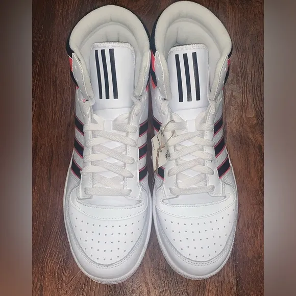 Adidas size 10.5 top ten hi