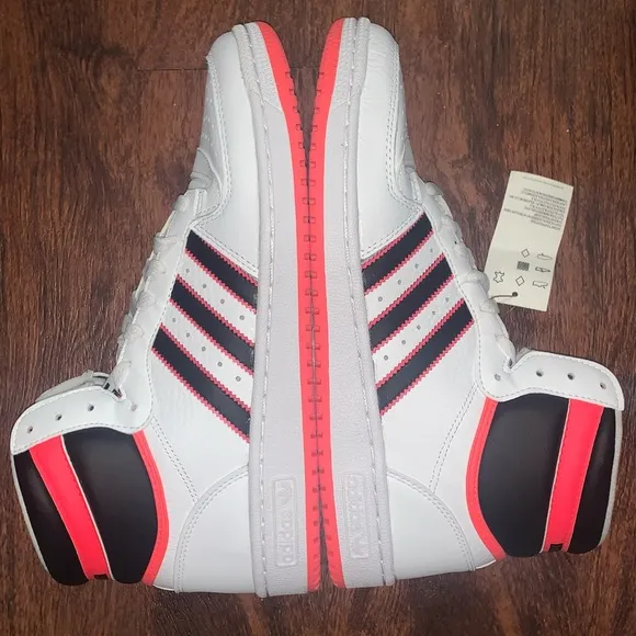 Adidas size 10.5 top ten hi