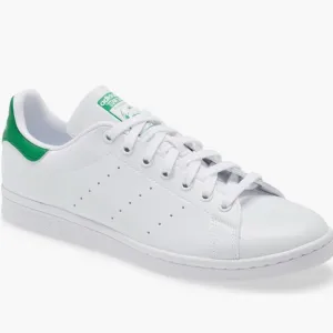 adidas Stan Smith Sneaker.  Women’s size 9