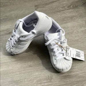 Adidas Superstar C Tennis Shoes