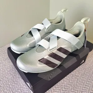 Adidas The Indoor Cycling Shoes Unisex Men's 8 1/2 and Women's 9 1/2.