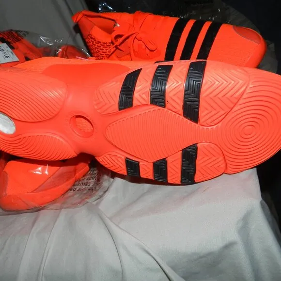 Adidas Trae Young 2 Low 5.5 Neon Orange Athletic Shoes NWT🆕 Fast💨⚡🚚