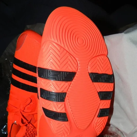 Adidas Trae Young 2 Low Men Size Neon Orange Black Basketball Shoes🆕