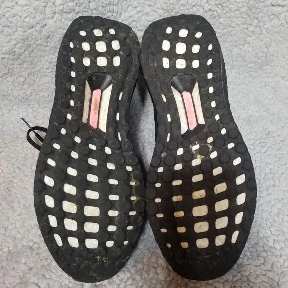 Adidas Ultraboost 5.0 DNA Running Shoes Women's Size‎ 9.5 GV8743