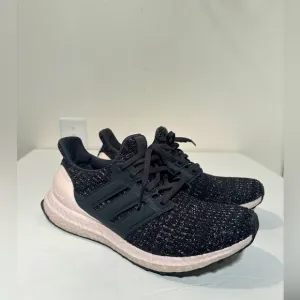 Adidas Ultraboost Like New DB3210 activewear tennis shoes -Size 8.5 -Pink/Black