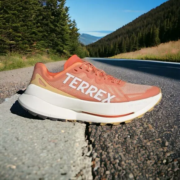 Adidas Womens Terrex Agravic Speed Ultra Trail Running Shoes Size 6.5 US New