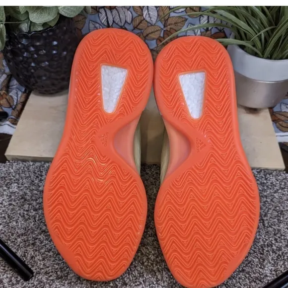 adidas Yeezy Quantum Hi-Res Coral Mens Shoes Size 13 *****New R/Box