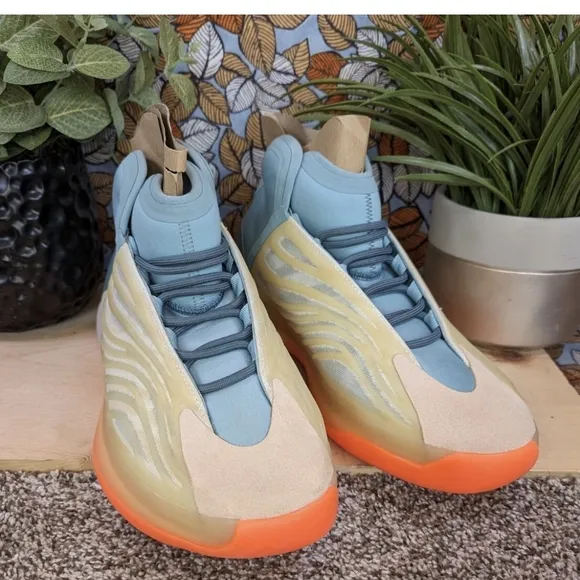 adidas Yeezy Quantum Hi-Res Coral Mens Shoes Size 13 *****New R/Box