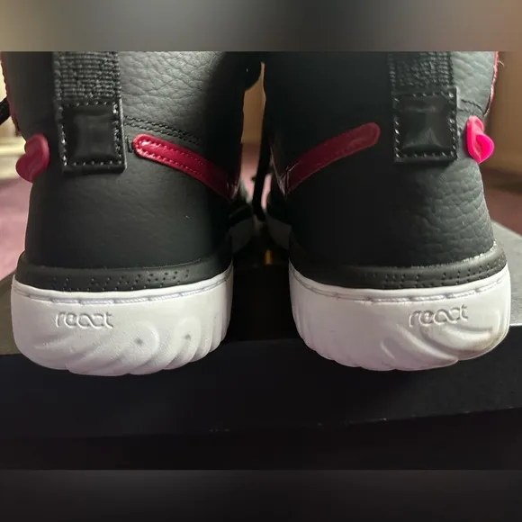 Air Jordan 1 High React Black Noble Red; men’s 8.5