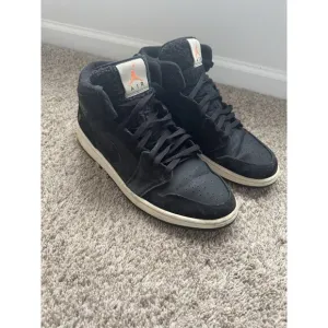 Air Jordan 1 Retro Mid Black Men’s Black Suede Jordans Size 13