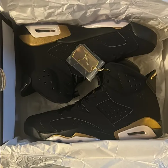 AIR JORDAN 9 RETRO DMP Black and Gold Men's Sneakers 💯 authentic New in the box